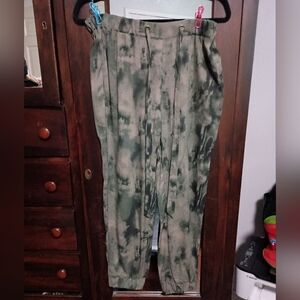 Easel Gray, Green and Tan Jogger Trousers_Small